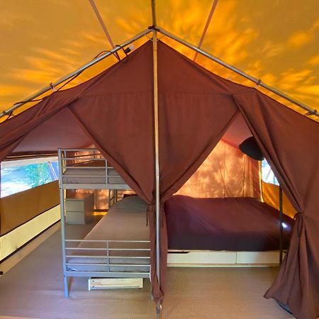 Camping La Kahute - Tente Lodge Au Coeur De La Foret كاركان المظهر الخارجي الصورة