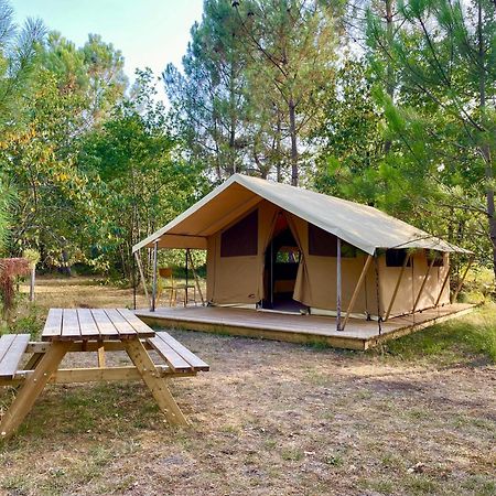 Camping La Kahute - Tente Lodge Au Coeur De La Foret كاركان المظهر الخارجي الصورة