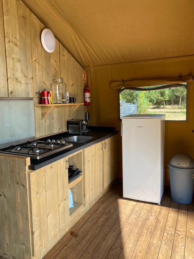Camping La Kahute - Tente Lodge Au Coeur De La Foret كاركان المظهر الخارجي الصورة